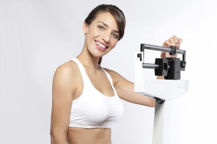 measuring body weight during a drinking diet