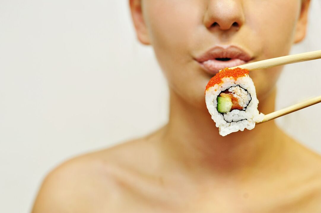 eat sushi with japanese diet
